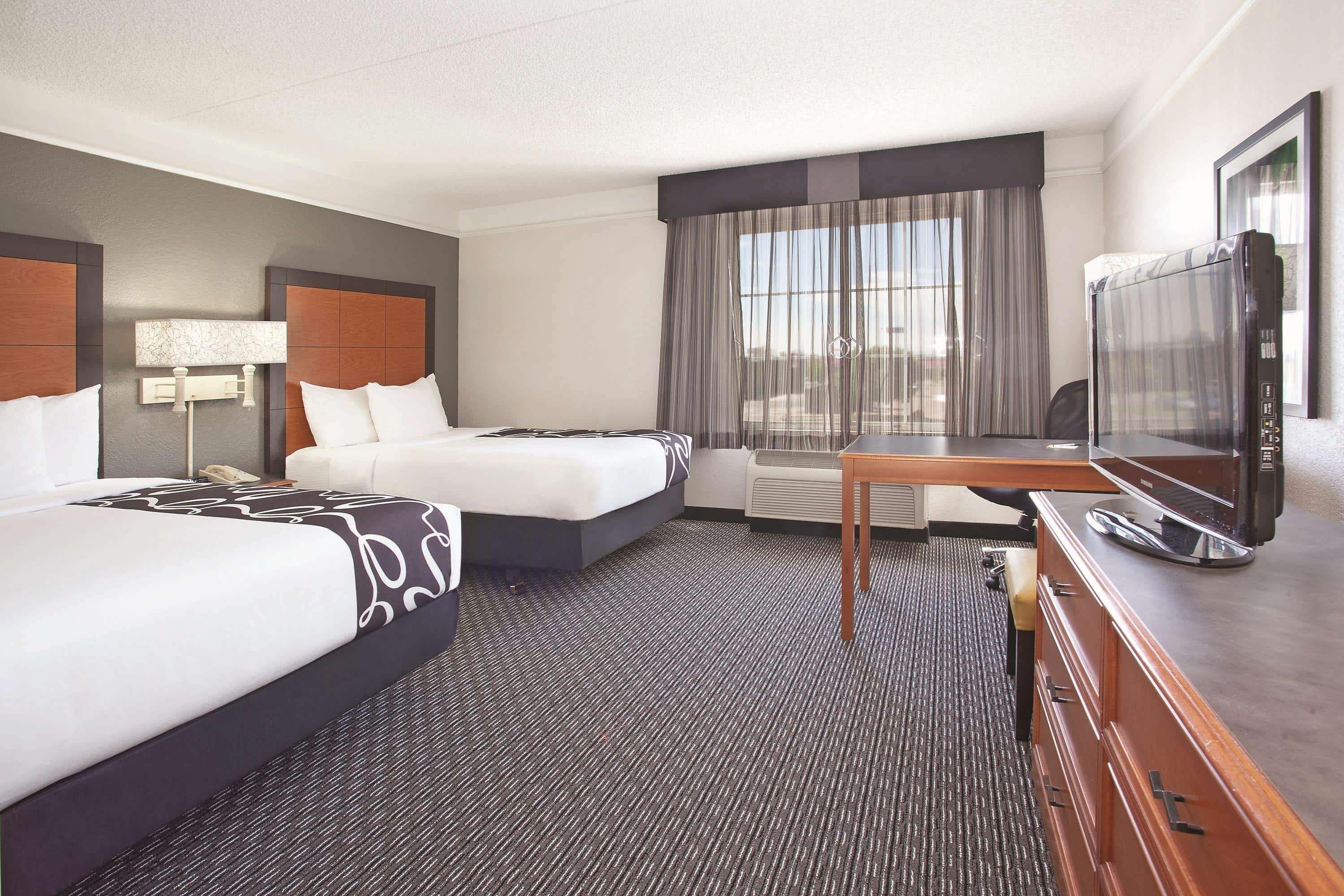 Hotel La Quinta By Wyndham Pueblo Esterno foto