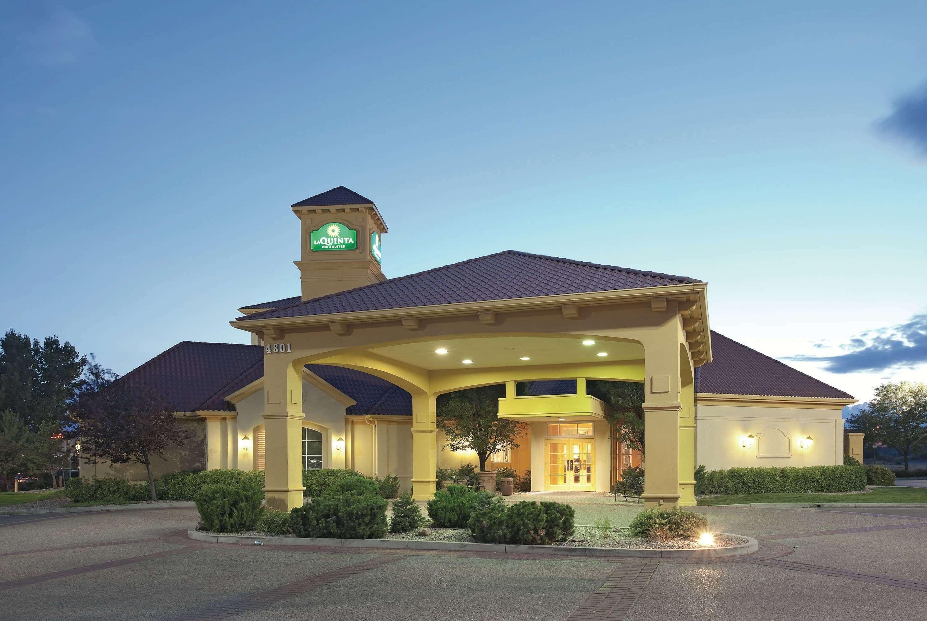 Hotel La Quinta By Wyndham Pueblo Esterno foto