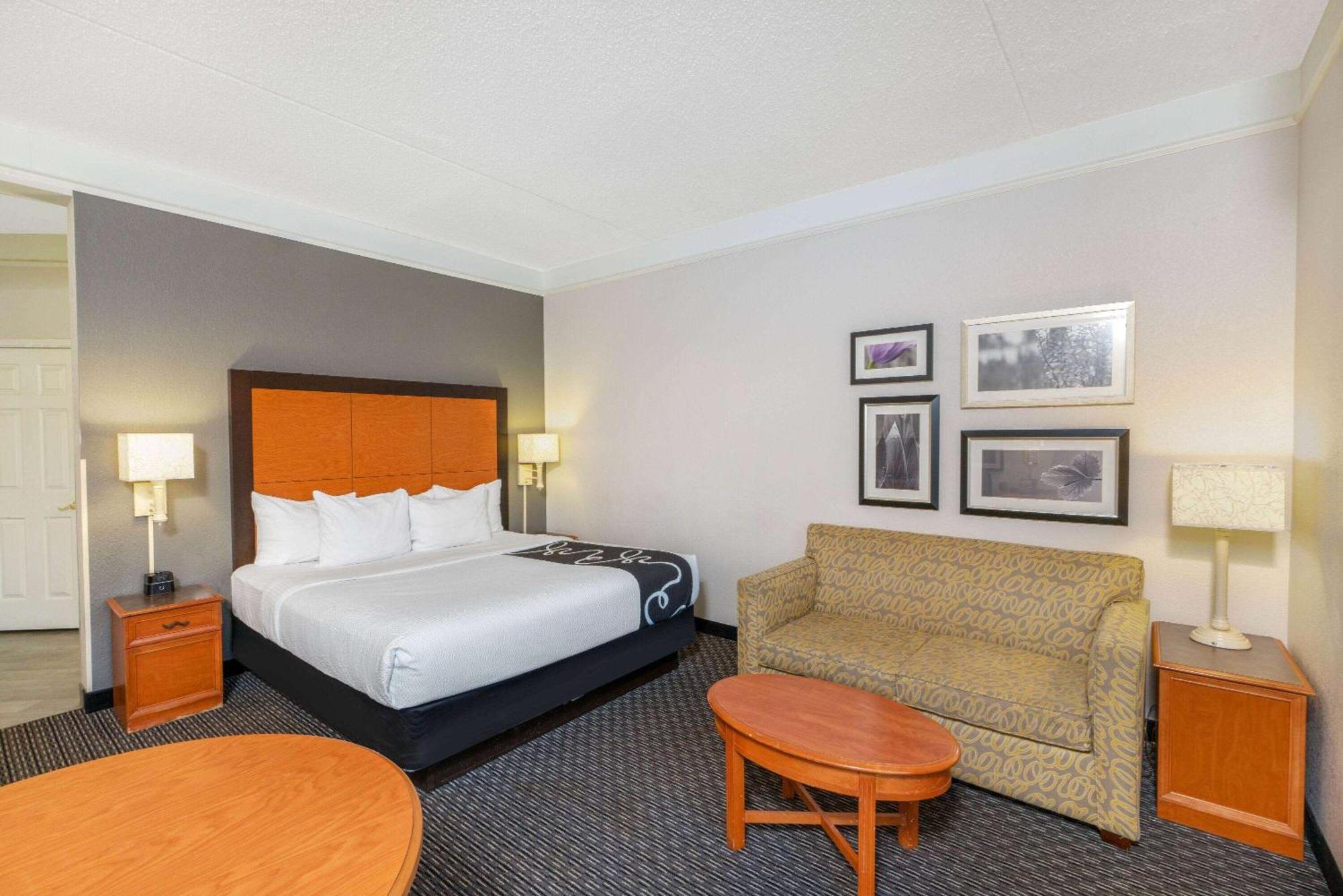 Hotel La Quinta By Wyndham Pueblo Esterno foto