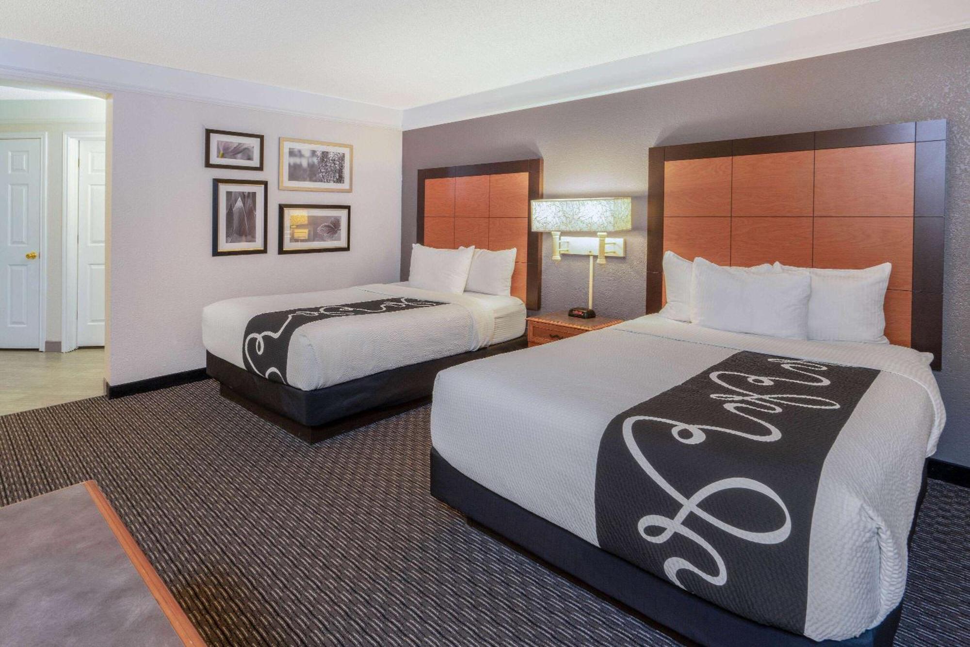Hotel La Quinta By Wyndham Pueblo Esterno foto